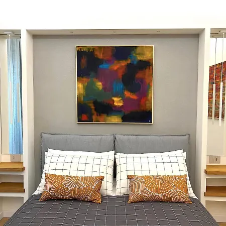 Erasmo 19 Luxury דירה